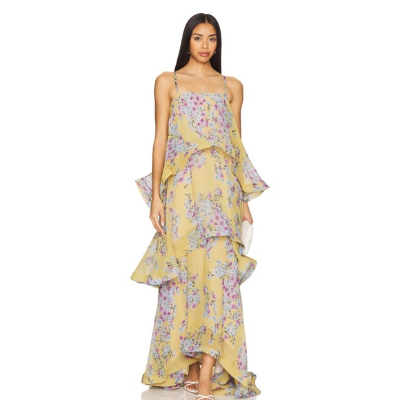Elliatt Dresses & Skirts - Elliatt Armani Maxi dress